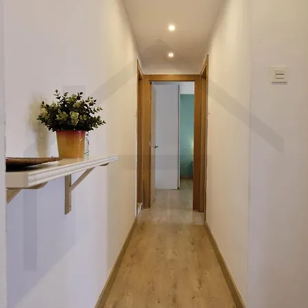 Campoamor Centro - Coqueto Con Wifi. *