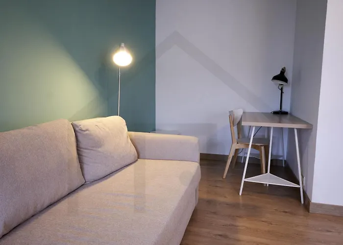 Campoamor Centro - Coqueto Con Wifi. *