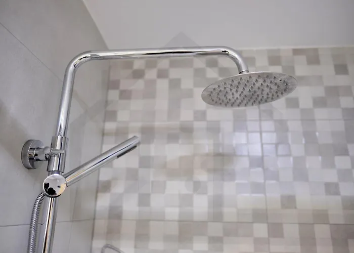 Campoamor Centro - Coqueto Con Wifi. *