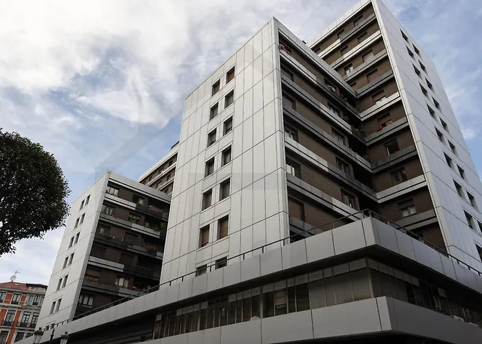 Campoamor Centro - Coqueto Con Wifi. *